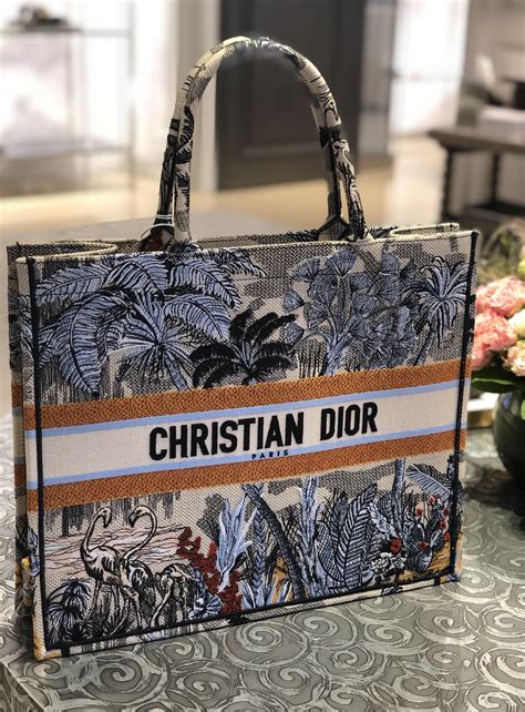 dior shopping tote